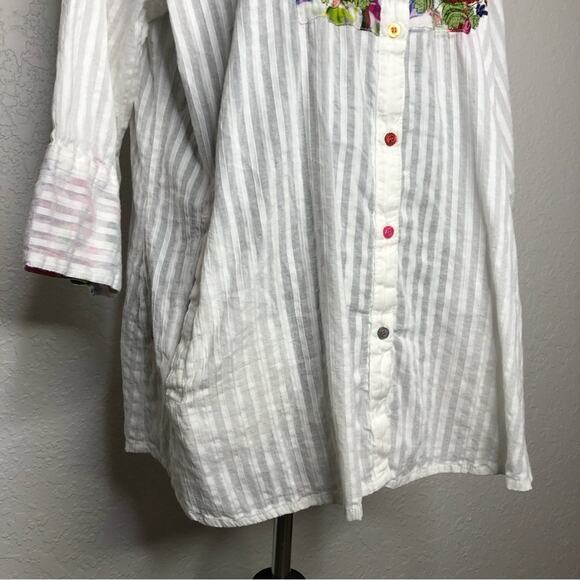 Antica Sartoria white striped floral embroidered button down tunic top size XL - Picture 4 of 16